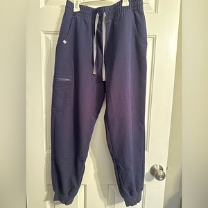 Figs petite medium navy joggers scrub pants